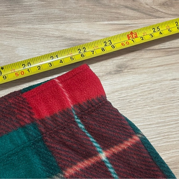 Cuddl Duds Dark Green And Red Fleece Pajama Set - Picture 9 of 11